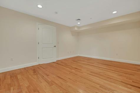 124 68th Street Guttenberg NJ 07093