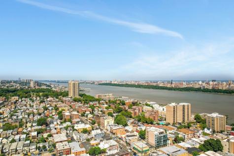 124 68th Street Guttenberg NJ 07093