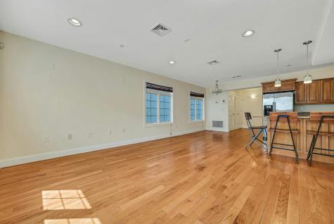 124 68th Street Guttenberg NJ 07093