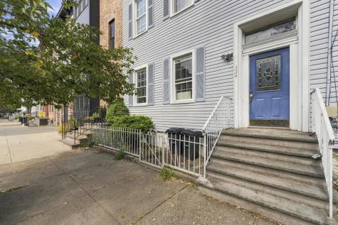 334 Pavonia Avenue Jersey City NJ 07302