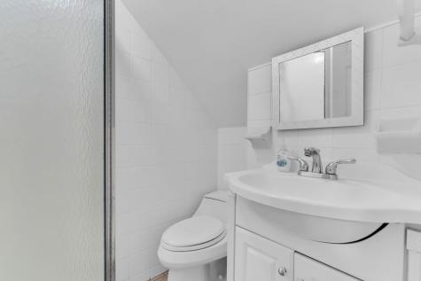 3661 Meadow Lane North Bergen NJ 07047