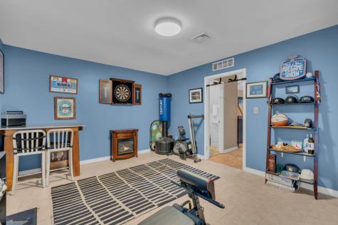 3661 Meadow Lane North Bergen NJ 07047