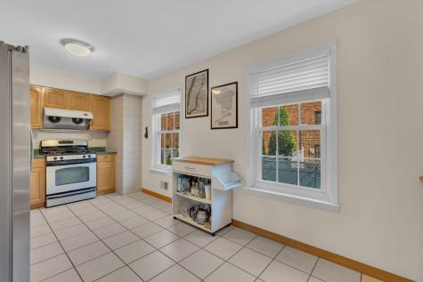3661 Meadow Lane North Bergen NJ 07047