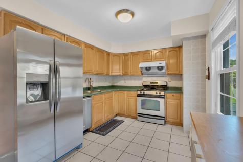 3661 Meadow Lane North Bergen NJ 07047
