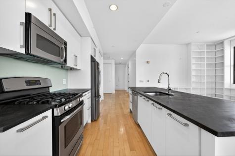 4 Beacon Way Jersey City NJ 07304