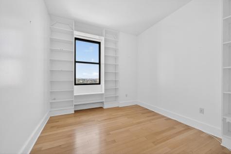 4 Beacon Way Jersey City NJ 07304