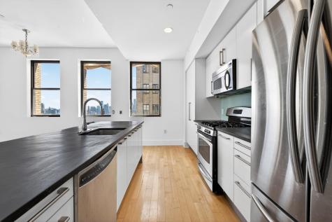 4 Beacon Way Jersey City NJ 07304
