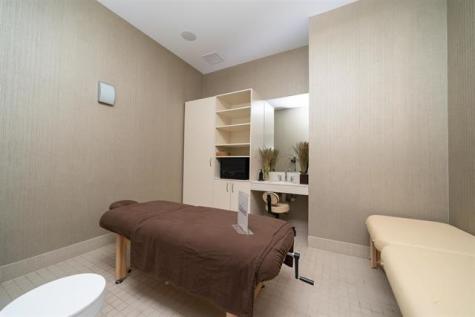 4 Beacon Way Jersey City NJ 07304