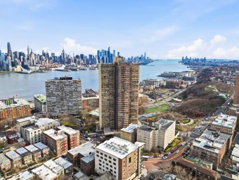 6040 Boulevard East West New York NJ 07093