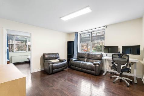 6040 Boulevard East West New York NJ 07093