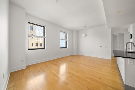 4 Beacon Way Jersey City NJ 07304