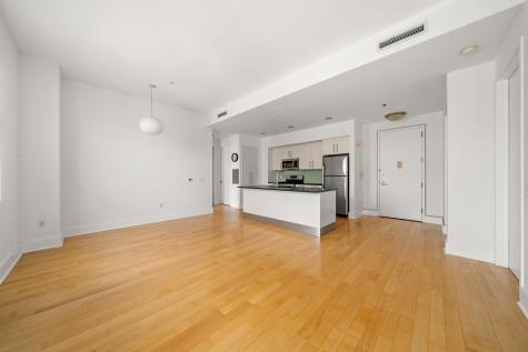 4 Beacon Way Jersey City NJ 07304
