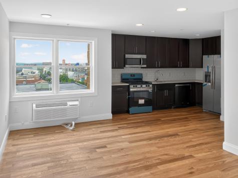 315 7th Street Union City NJ 07087