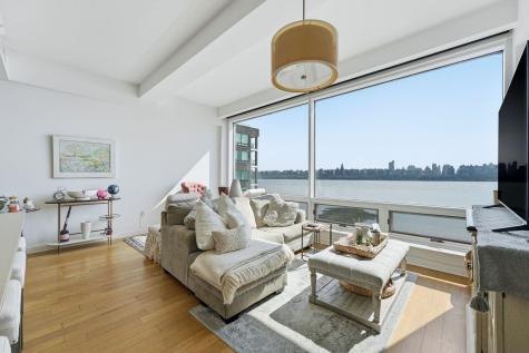 9 Somerset Lane Edgewater NJ 07020