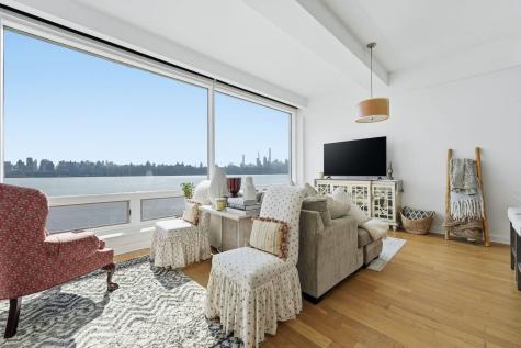 9 Somerset Lane Edgewater NJ 07020