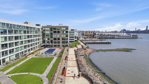9 Somerset Lane Edgewater NJ 07020