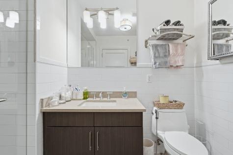 9 Somerset Lane Edgewater NJ 07020