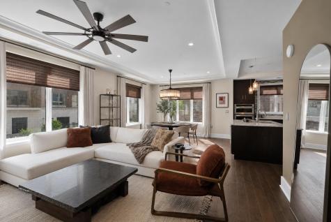 250 Henley Place Weehawken NJ 07086