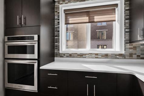 250 Henley Place Weehawken NJ 07086
