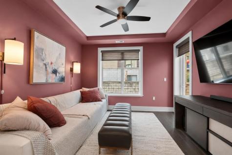 250 Henley Place Weehawken NJ 07086