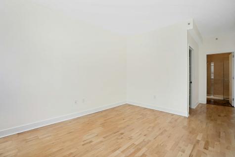389 Washington Street Jersey City NJ 07302