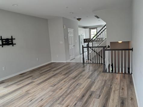 411 Newburgh Court West New York NJ 07093