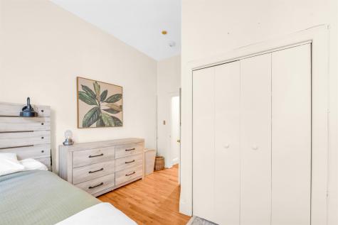 299 8th Street Jersey City NJ 07302-1948