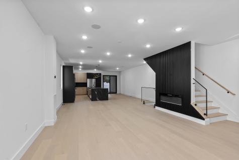 704 Chestnut Street Secaucus NJ 07094