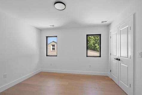 704 Chestnut Street Secaucus NJ 07094