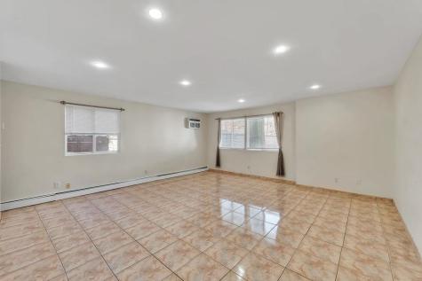 226 49th Street Union City NJ 07087