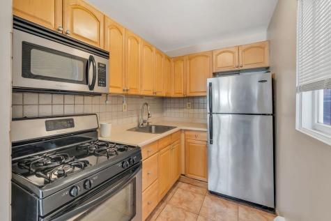 226 49th Street Union City NJ 07087