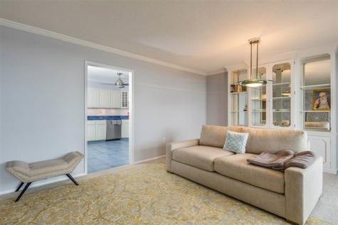 807 Harmon Cove Tower Secaucus NJ 07094