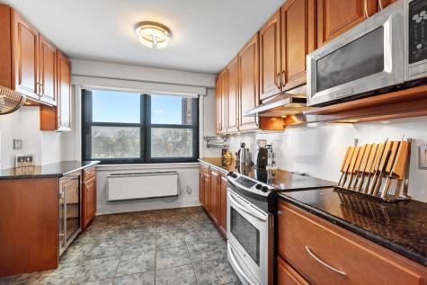 7855 Boulevard East North Bergen NJ 07047