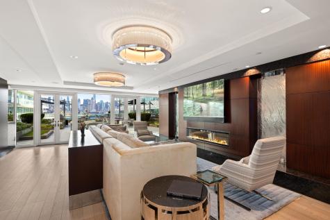800 Avenue At Port Imperial Weehawken NJ 07086