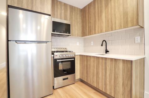 88 Bergen Avenue Jersey City NJ 07305