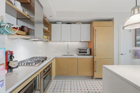 77 Hudson Street Jersey City NJ 07302