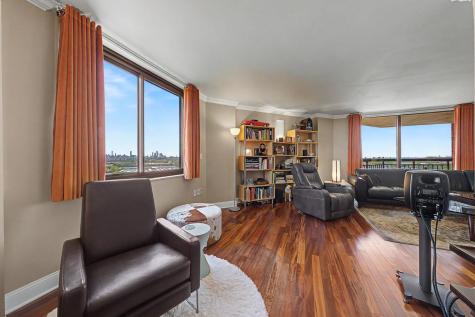 1015 Harmon Cove Tower Secaucus NJ 07094
