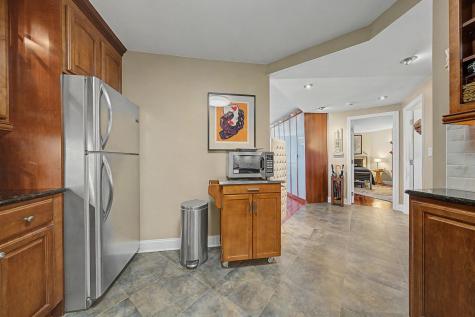 1015 Harmon Cove Tower Secaucus NJ 07094