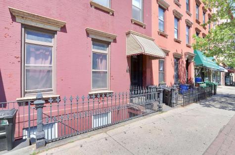 824 Washington Street Hoboken NJ 07030
