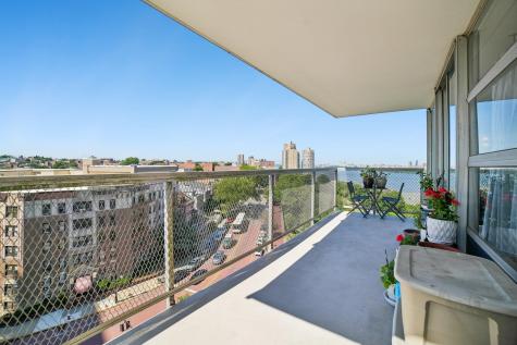 6050 Boulevard East West New York NJ 07093