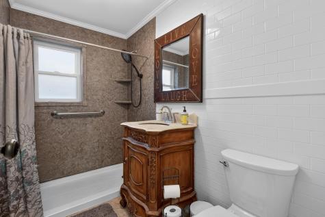 214 Avenue A Bayonne NJ 07002