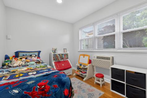 214 Avenue A Bayonne NJ 07002