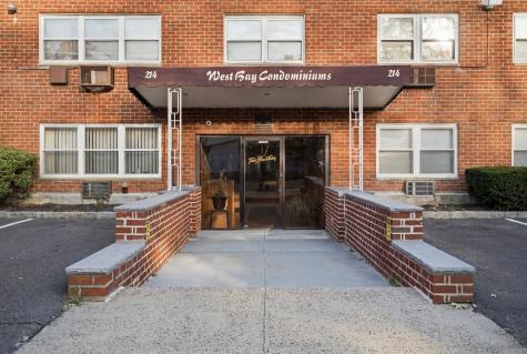 214 Avenue A Bayonne NJ 07002