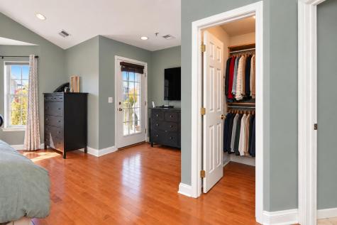 35 Mallard Place Secaucus NJ 07094