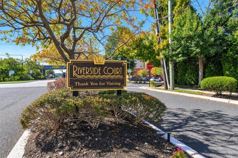 35 Mallard Place Secaucus NJ 07094