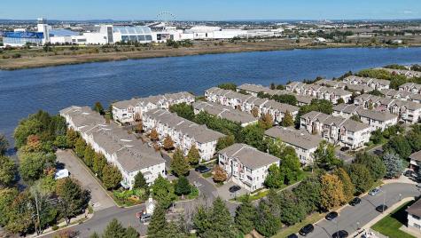 35 Mallard Place Secaucus NJ 07094