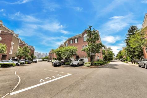 481 Buffalo Court West New York NJ 07093