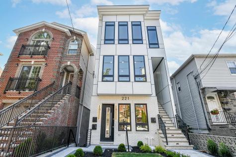 221 Columbia Avenue Jersey City NJ 07307