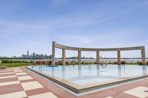 206 Shearwater Court West Jersey City NJ 07305