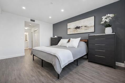 206 Shearwater Court West Jersey City NJ 07305